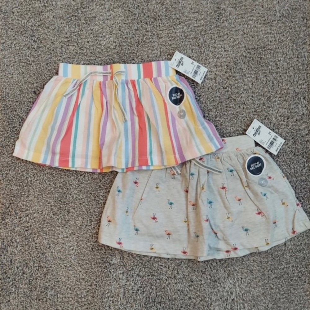 OshKosh skirt set 2T
New